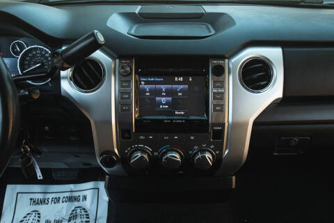 2014 Toyota Tundra SR5