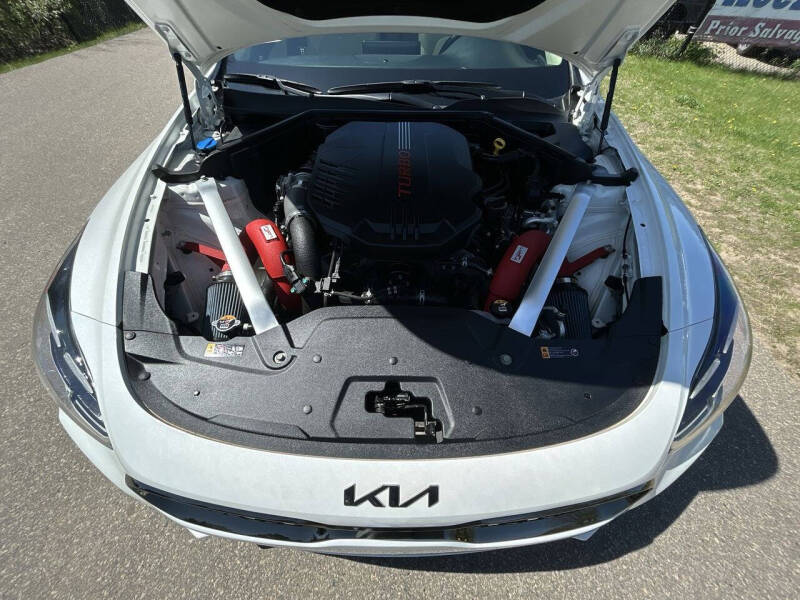 2022 Kia Stinger GT1