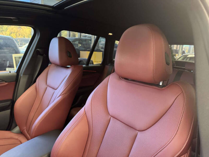 2023 BMW X3 sDrive30i