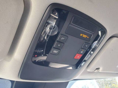 2023 Kia Carnival EX