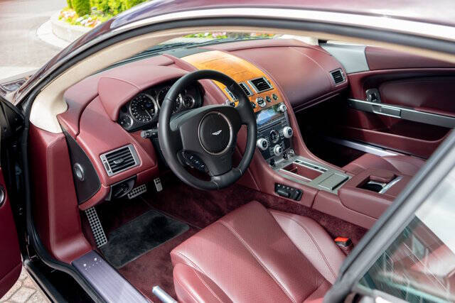 2011 Aston Martin DB9 3
