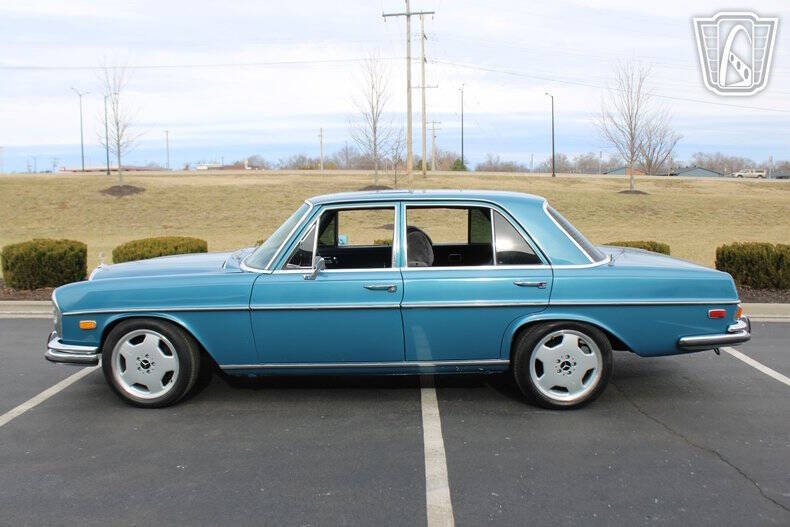 1973 Mercedes-Benz 280-Class
