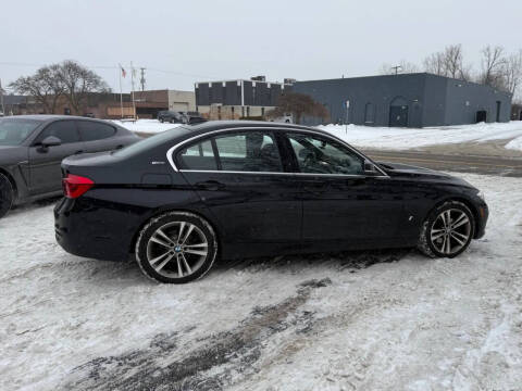 2017 BMW 3 Series 330e iPerformance