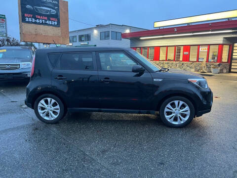2016 Kia Soul +