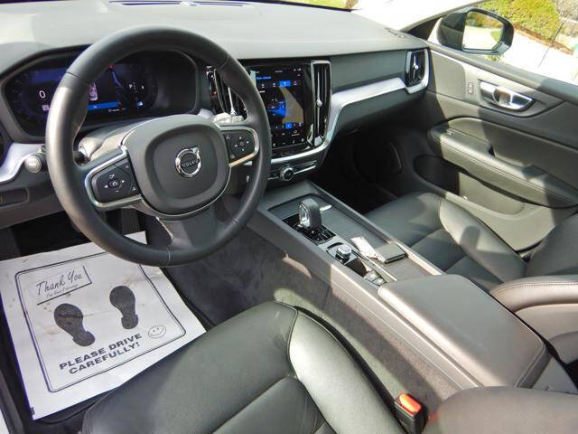 2025 Volvo S60 B5 Core