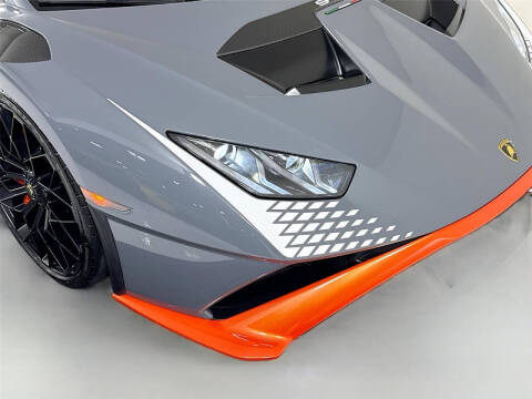 2021 Lamborghini Huracan STO