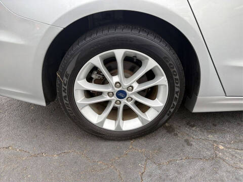 2019 Ford Fusion Hybrid SE