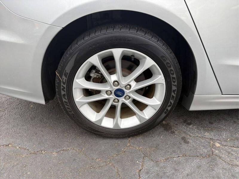 2019 Ford Fusion Hybrid SE