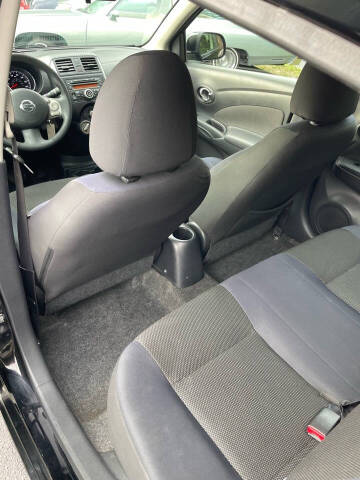 2012 Nissan Versa 1.6 S