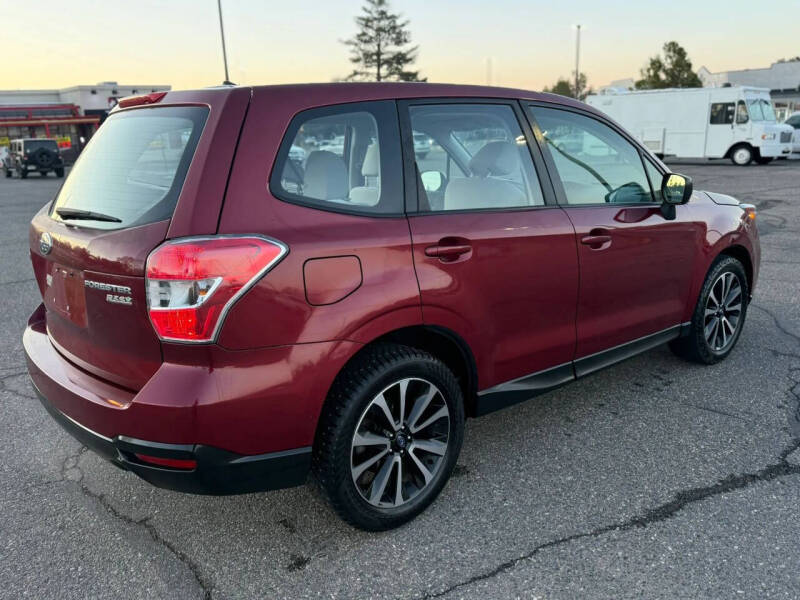 2014 Subaru Forester 2.5i