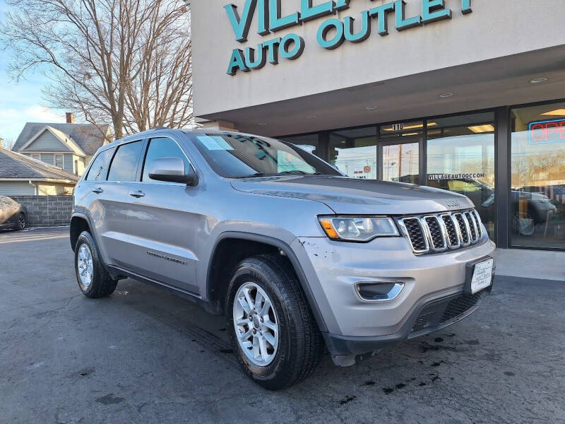 2018 Jeep Grand Cherokee for sale at Village Auto Outlet in Milan IL