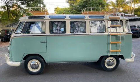1972 Volkswagen Bus