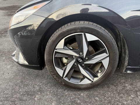 2023 Hyundai Elantra Hybrid Limited