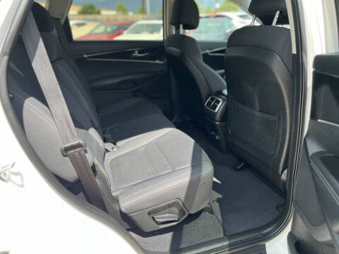 2017 Kia Sorento LX