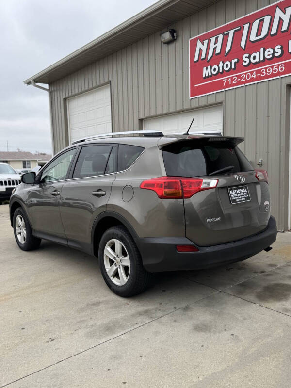 2013 Toyota RAV4 XLE's photo