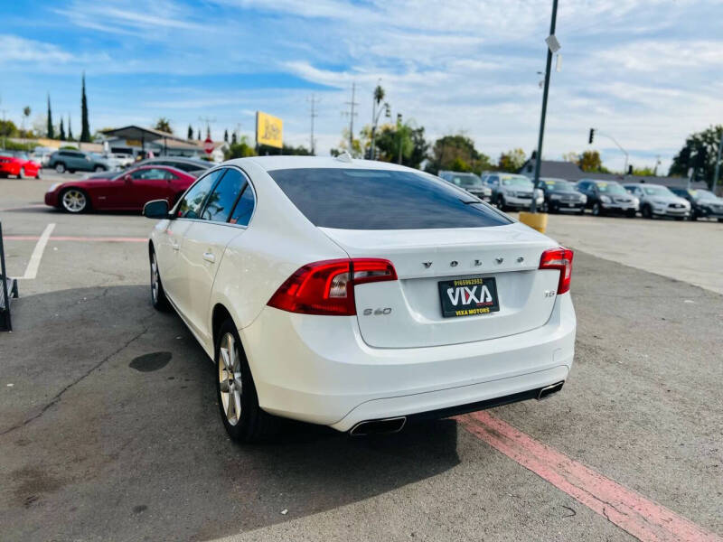 2016 Volvo S60 T5 Drive-E Premier