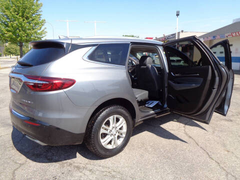 2018 Buick Enclave Essence
