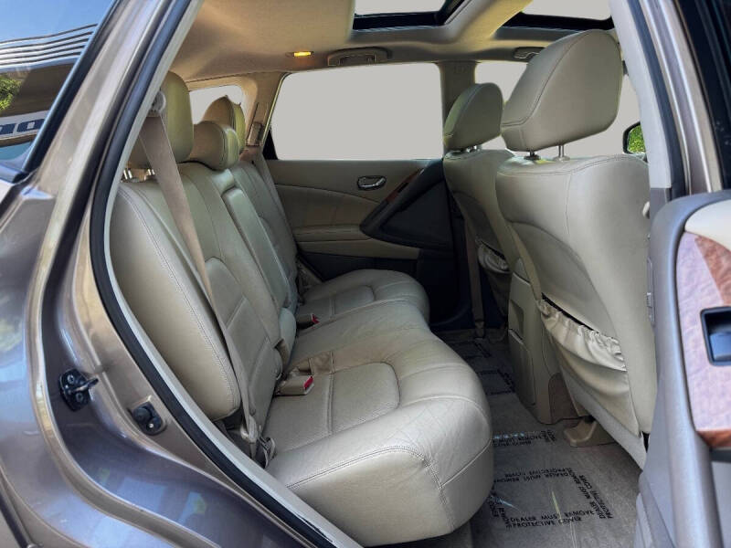 2012 Nissan Murano LE