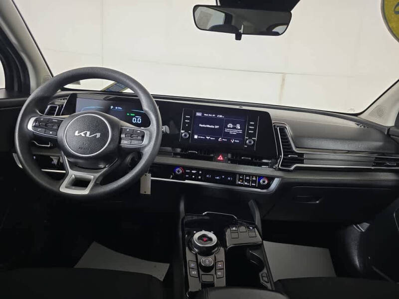 2023 Kia Sportage Hybrid LX