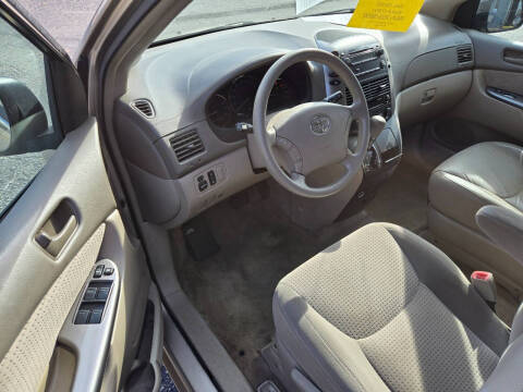2006 Toyota Sienna CE 7 Passenger