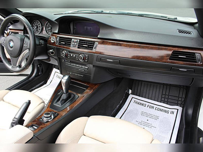 2011 BMW 3 Series 335i