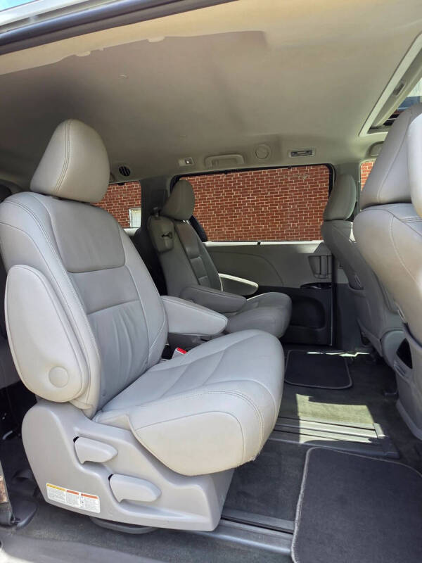 2017 Toyota Sienna