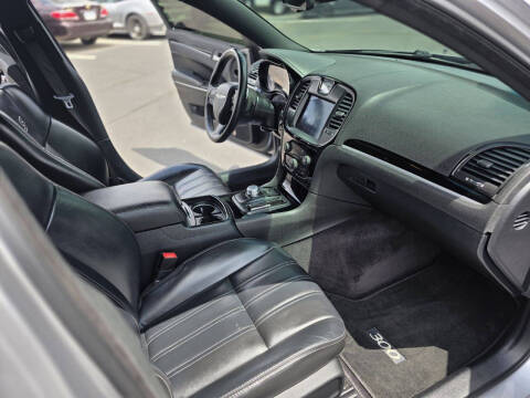 2017 Chrysler 300 S