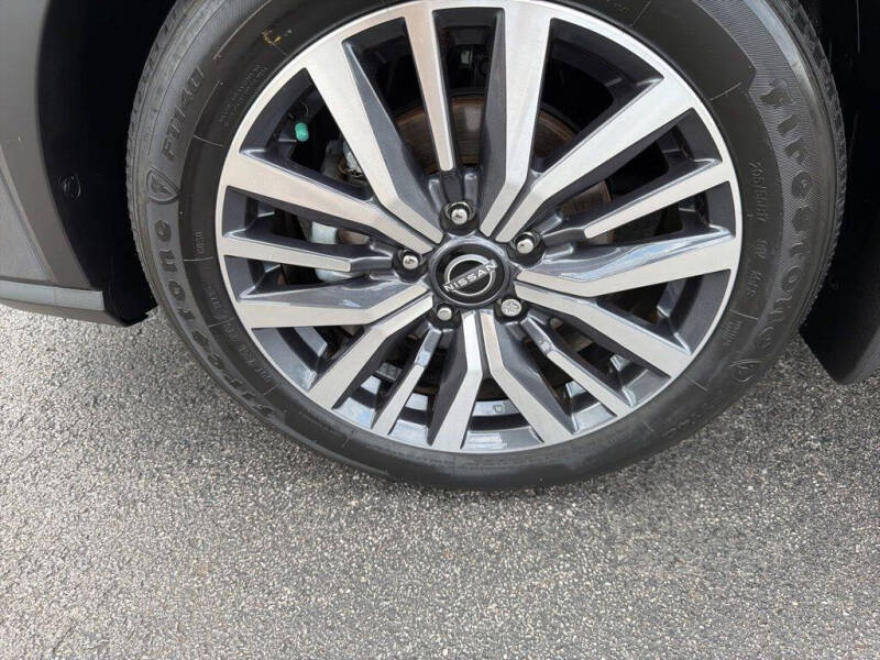 2024 Nissan Kicks SV