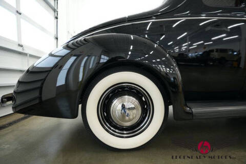 1939 Ford Deluxe