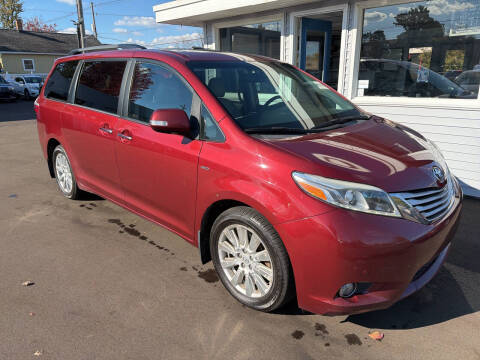 2017 Toyota Sienna Limited 7-Passenger