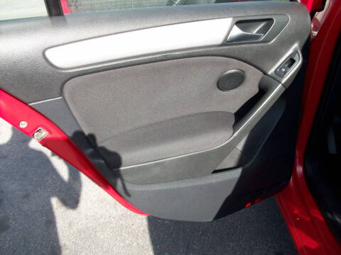 2014 Volkswagen Golf 2.5L PZEV
