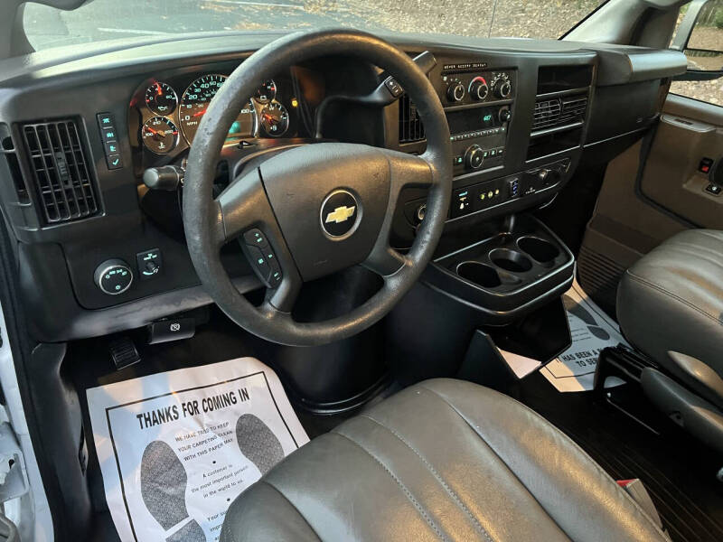 2018 Chevrolet Express 2500