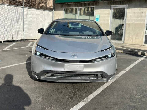 2024 Toyota Prius LE