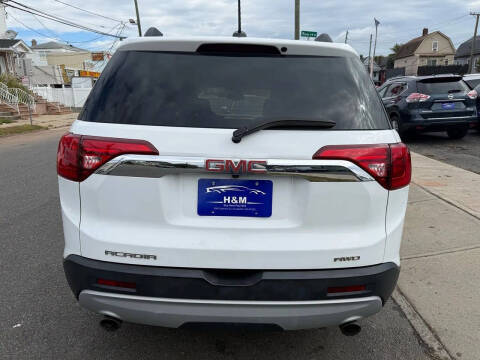 2017 GMC Acadia SLE-2
