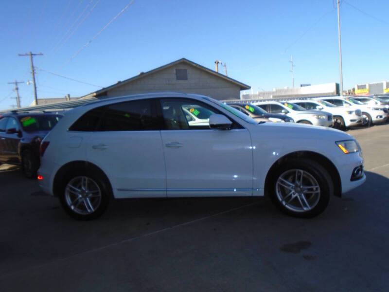 2017 Audi Q5 2.0T quattro Premium Plus