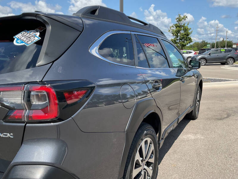 2023 Subaru Outback Premium