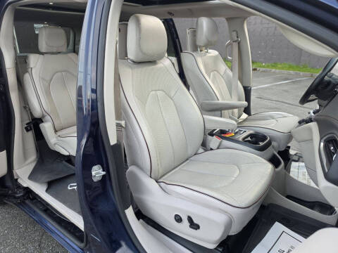 2017 Chrysler Pacifica Limited