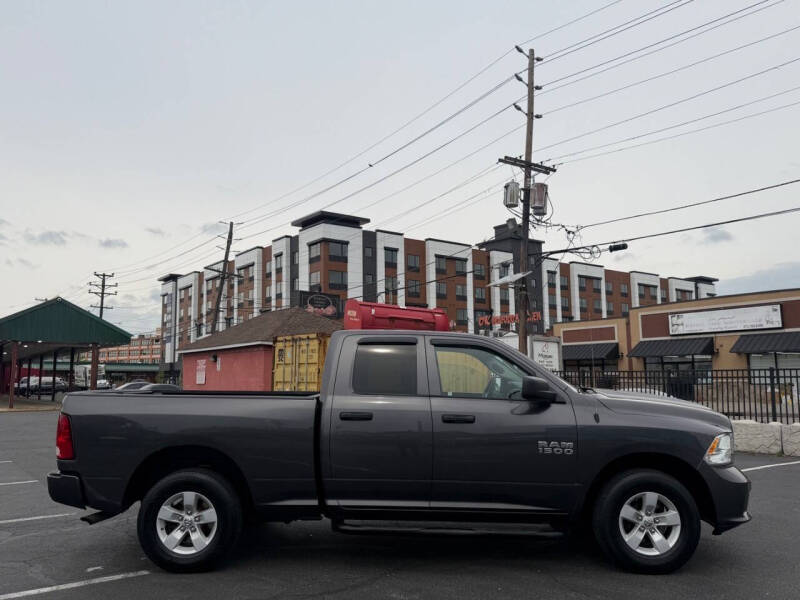 2017 RAM 1500 Express