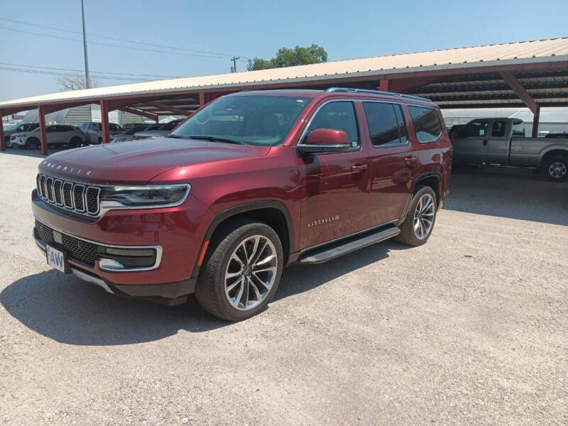 Used 2022 Jeep Wagoneer Series II with VIN 1C4SJVBT2NS128522 for sale in Cambridge, NE