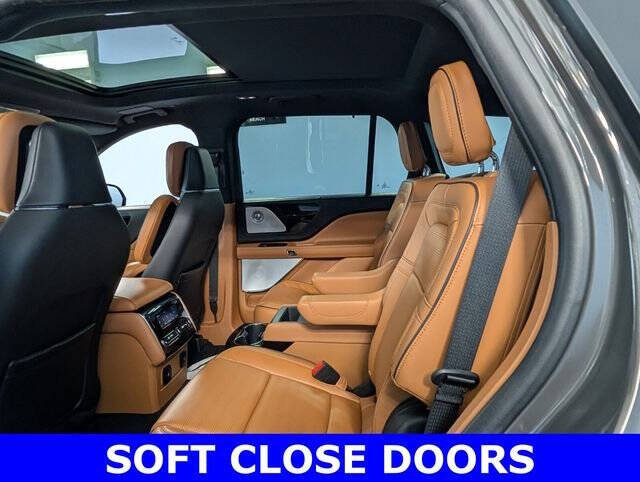 2024 Lincoln Aviator Black Label