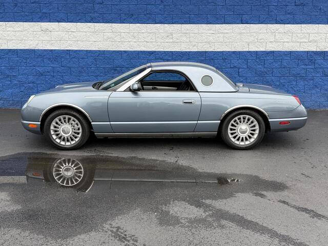 2005 Ford Thunderbird Deluxe
