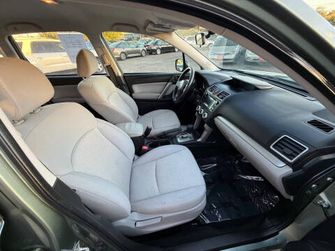 2016 Subaru Forester 2.5i