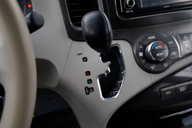 2014 Toyota Sienna