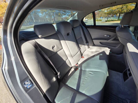 2009 BMW 5 Series 528i xDrive