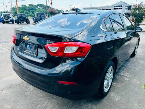 2017 Chevrolet Cruze LT Auto