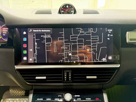 2022 Porsche Cayenne Platinum Edition