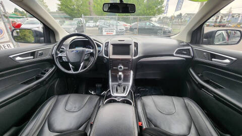 2018 Ford Edge Titanium