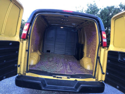 2020 Chevrolet Express 2500