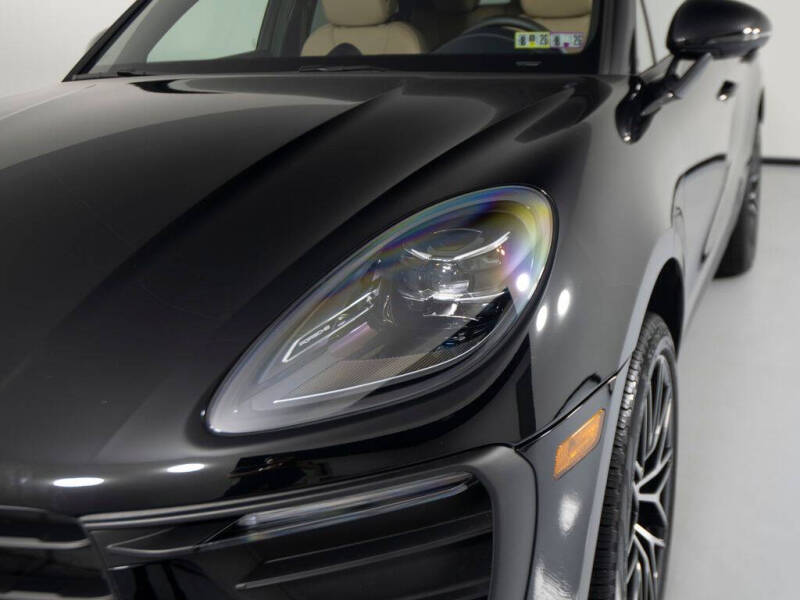 2025 Porsche Macan