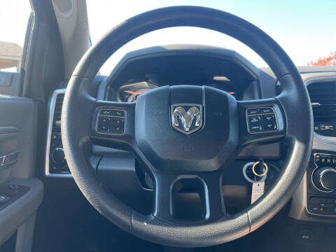 2020 RAM 1500 Classic SLT